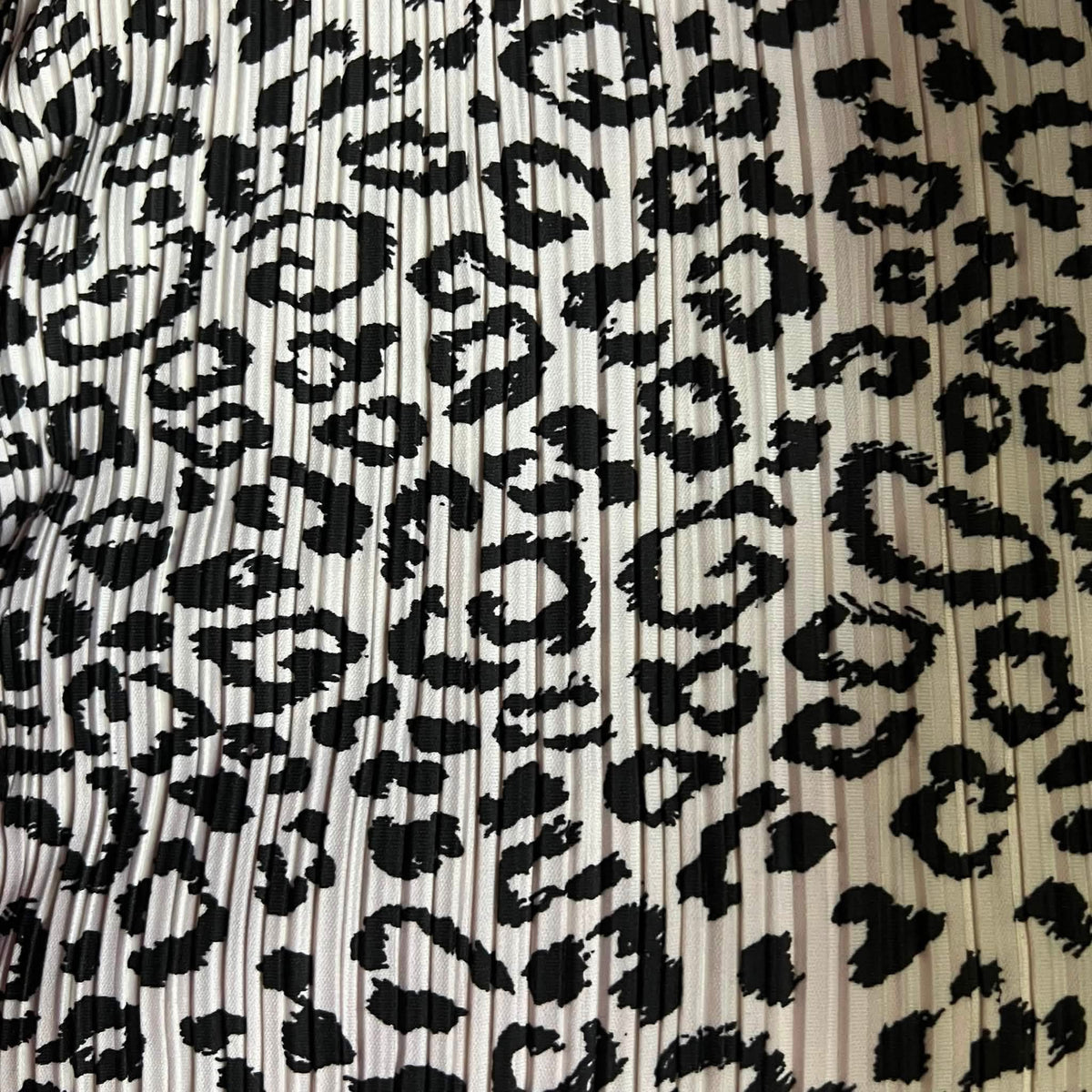 3 Metres Plisse Pleated Crinkle Soft Satin Stretch Fabric (58 Inches) - Animal Print