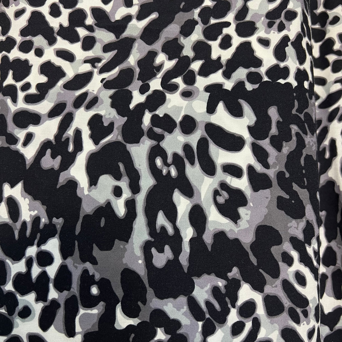 3 Metres Soft Cotton Viscose Fabric (58 Inches) - Multi Coloured Animal Print 2