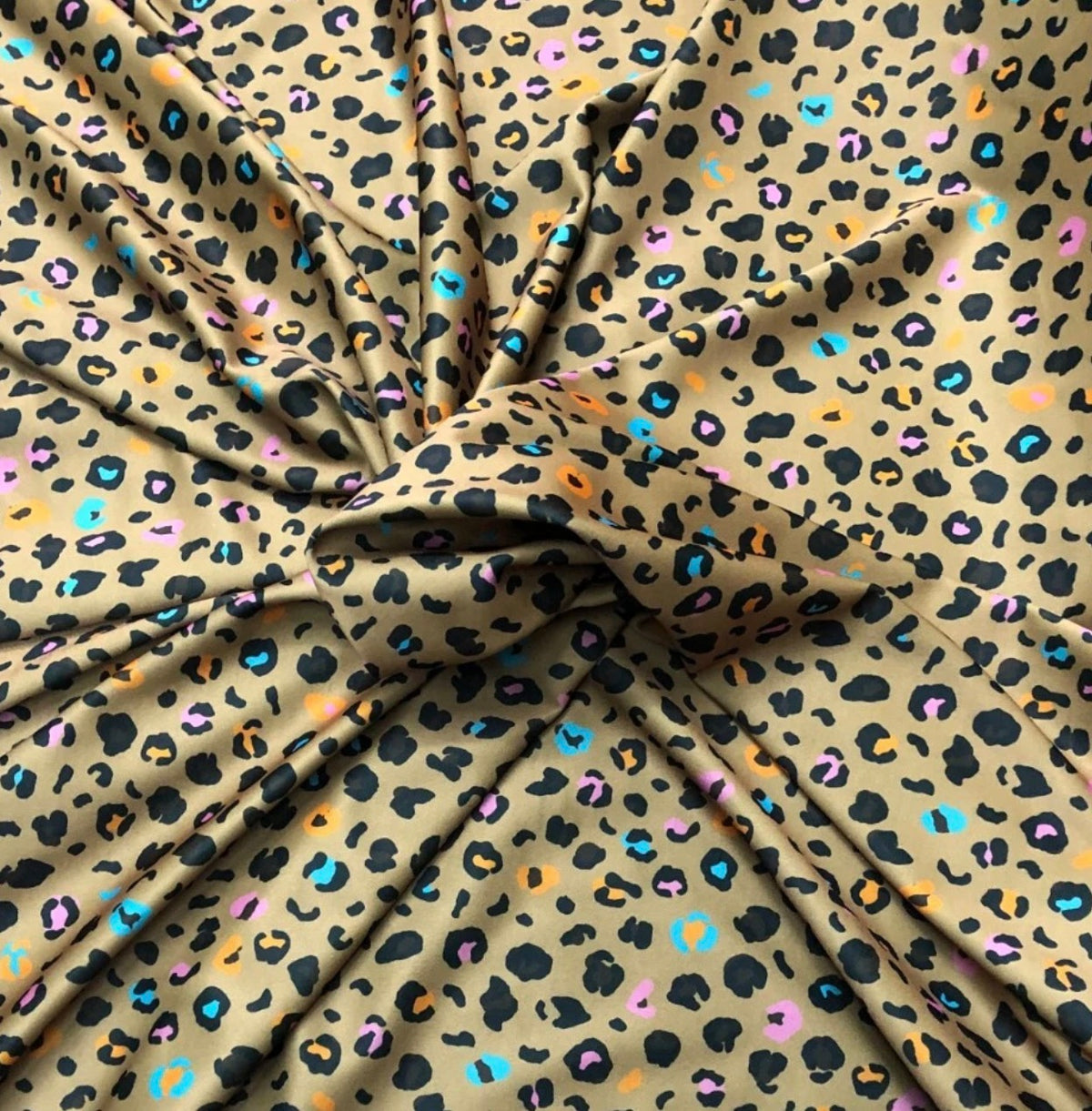 3 metres animal leopard print scuba crepe jersey stretch fabric 58 inches wide